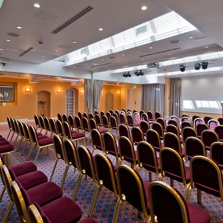 Radisson Collection Astorija Hotel, Vilnius Exterior photo The conference room