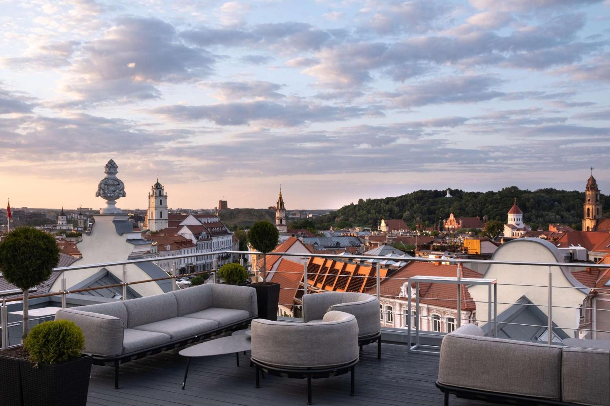Radisson Collection Astorija Hotel, Vilnius Exterior photo View from the rooftop