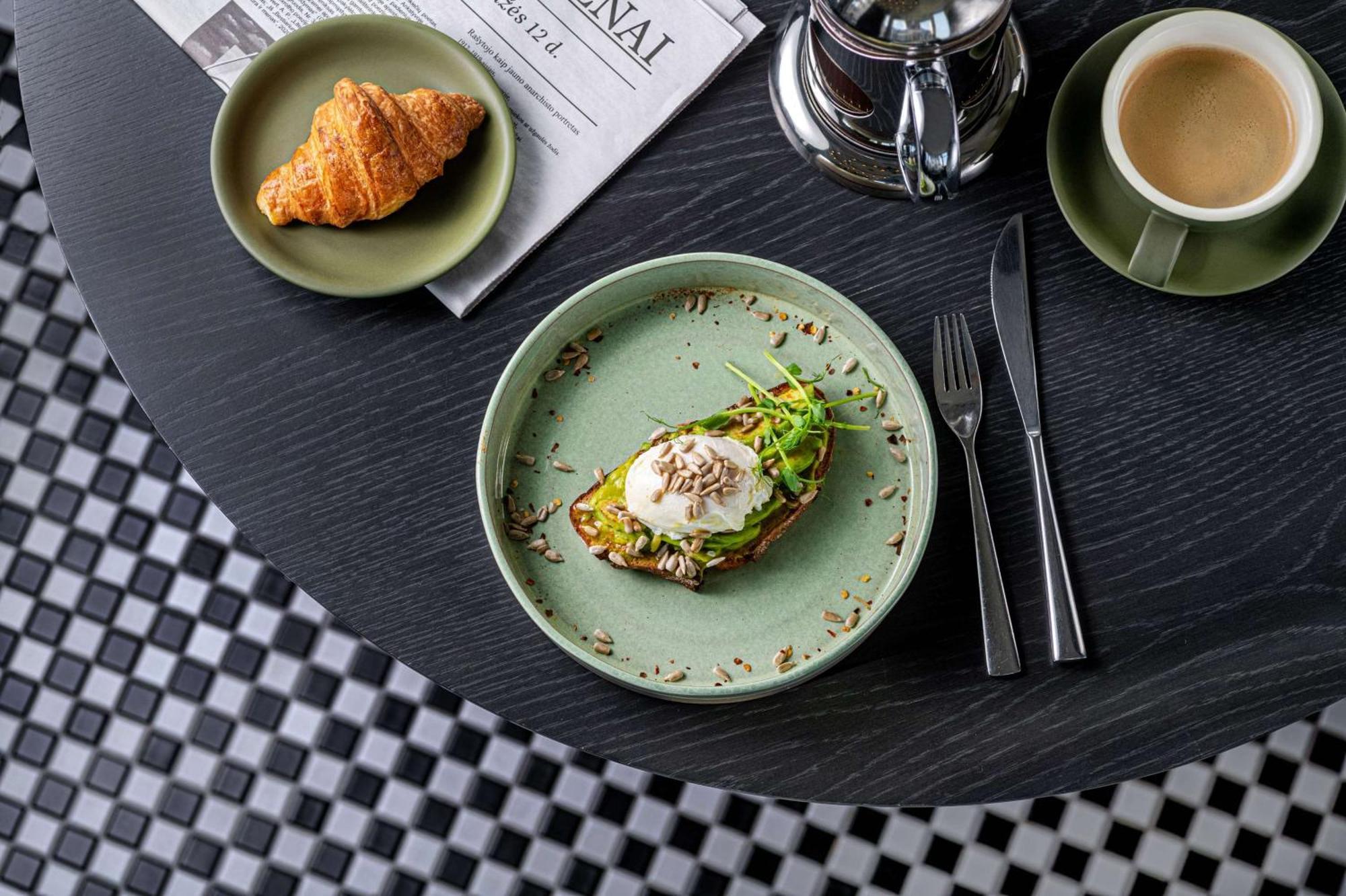 Radisson Collection Astorija Hotel, Vilnius Exterior photo Avocado on toast
